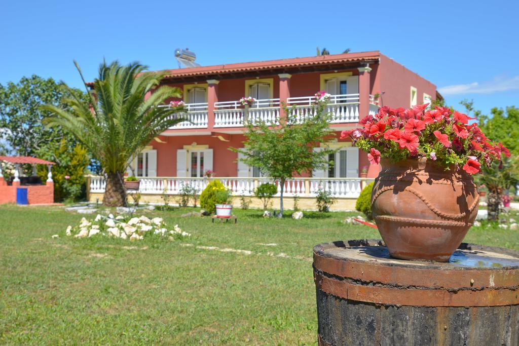 Appartement Giannis And Fridas Garden à Sidárion Extérieur photo
