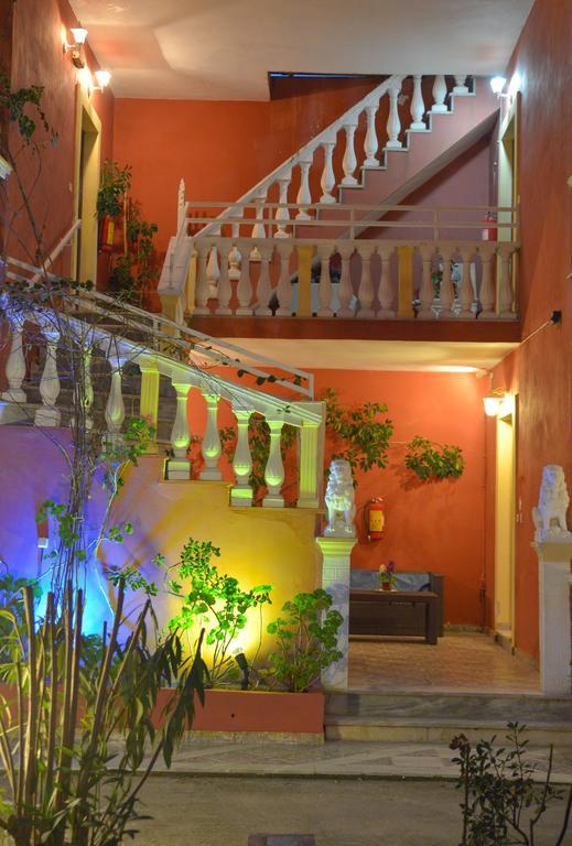 Appartement Giannis And Fridas Garden à Sidárion Extérieur photo