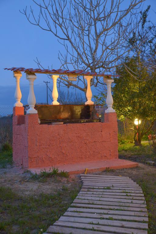 Appartement Giannis And Fridas Garden à Sidárion Extérieur photo