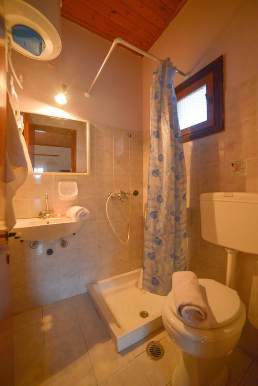 Appartement Giannis And Fridas Garden à Sidárion Chambre photo