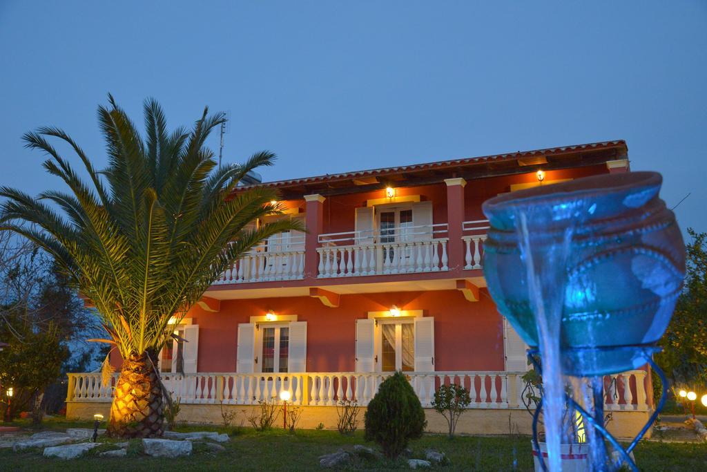 Appartement Giannis And Fridas Garden à Sidárion Extérieur photo